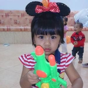 Meet your Posher, Aexele makaila